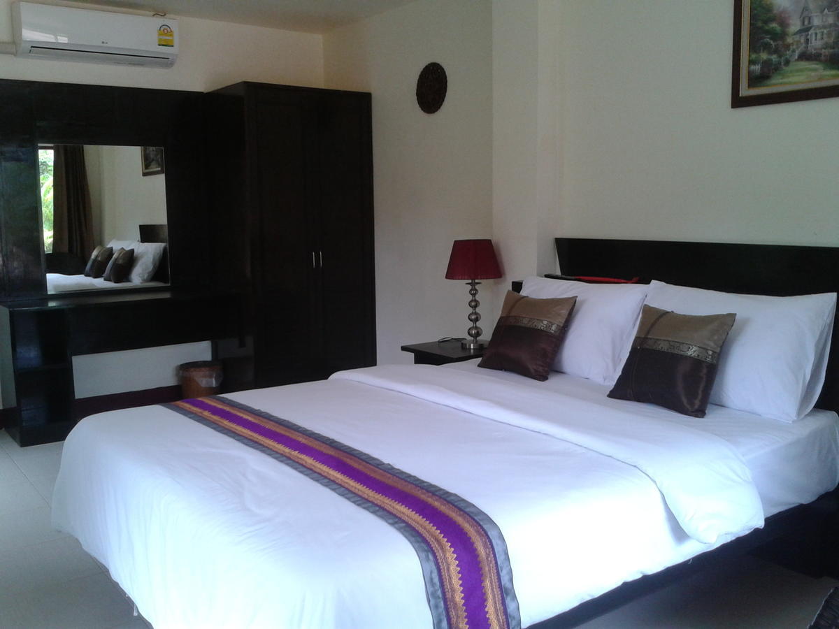 Baan Kieng Fah Resort Chongmek Ban Nong Mek  部屋 写真